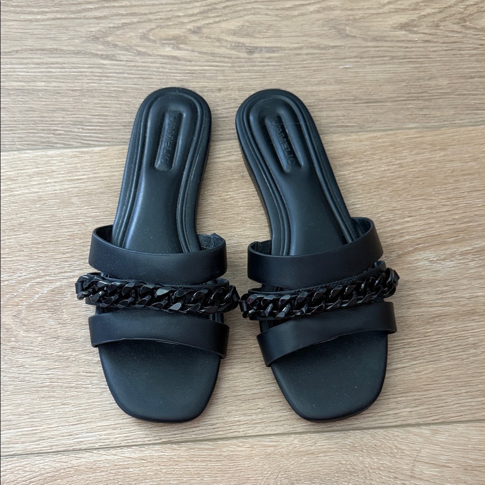 Damelio Black Chain Slide Sandals - kieryn